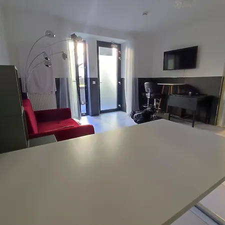 Διαμέρισμα 24 7 Check In