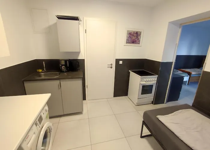 24 7 Check In * Βιζμπάντεν